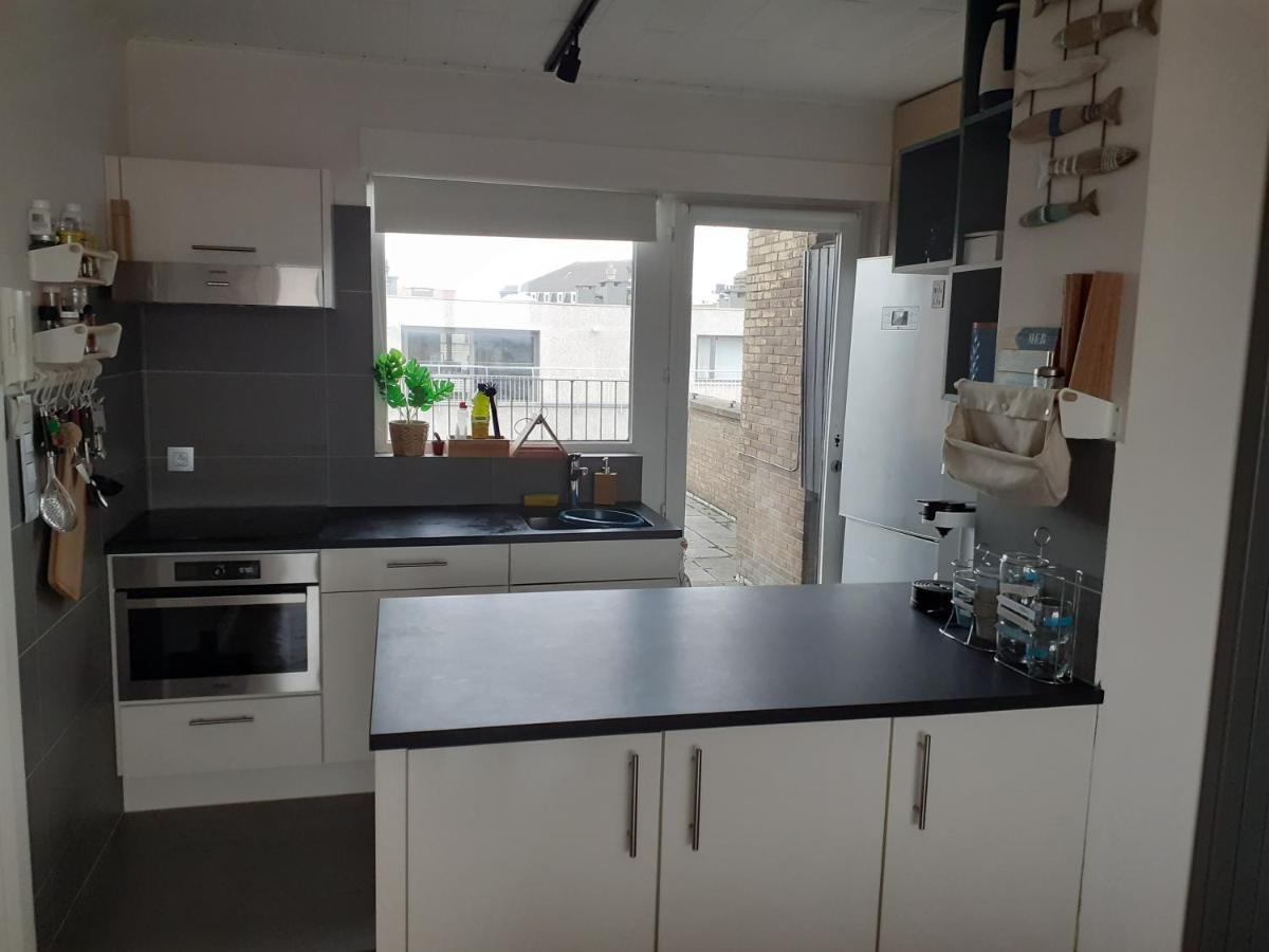 Gezellig Centraal Gelegen Penthouse Oostende Apartment Exterior photo